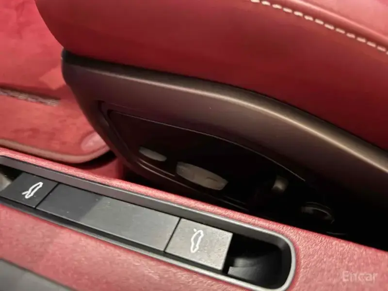 2024 Porsche 911 с пробегом 5 200 км