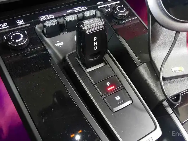 2023 Porsche 911 с пробегом 12 000 км
