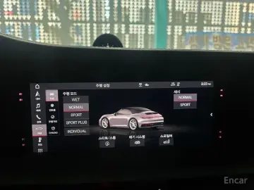 2021 Porsche 911 с пробегом 37 000 км