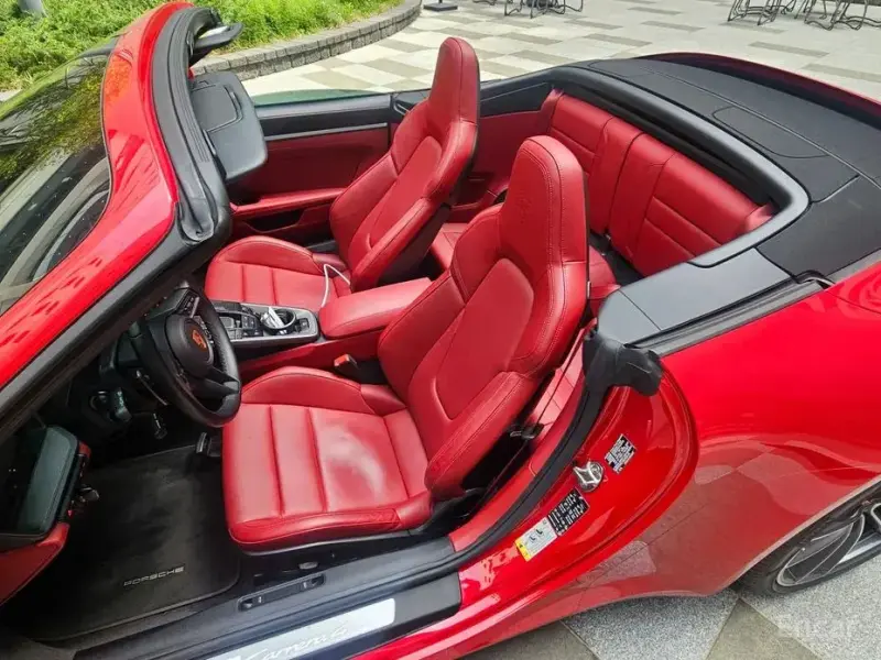 2023 Porsche 911 с пробегом 19 724 км