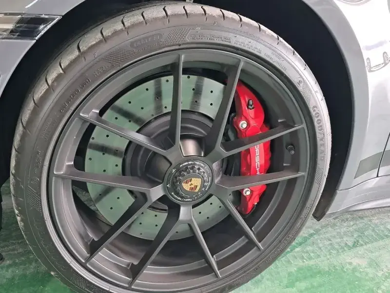 2026 Porsche 911 с пробегом 1 900 км