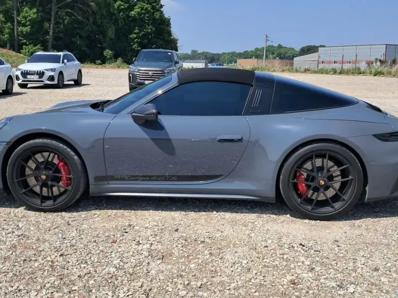 2026 Porsche 911 с пробегом 1 900 км