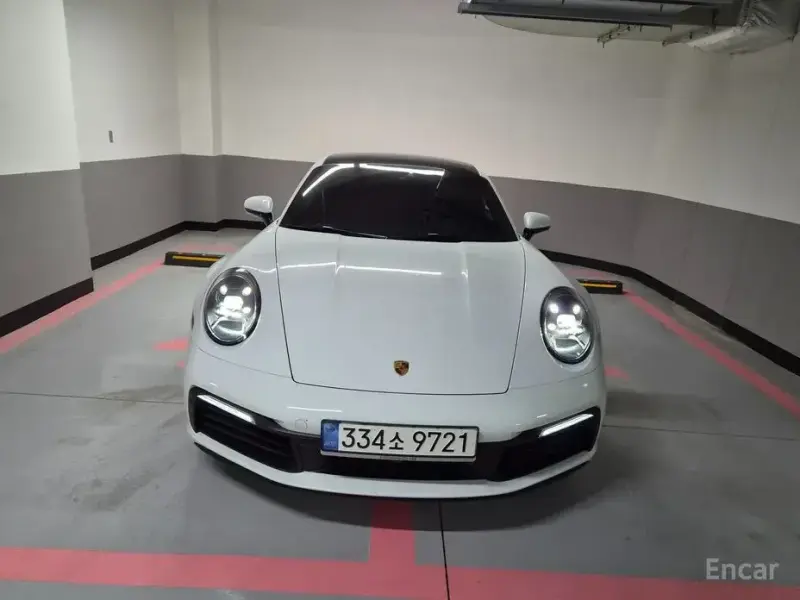 2021 Porsche 911 с пробегом 53 000 км