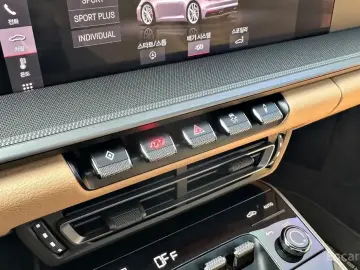 2020 Porsche 911 с пробегом 30 500 км