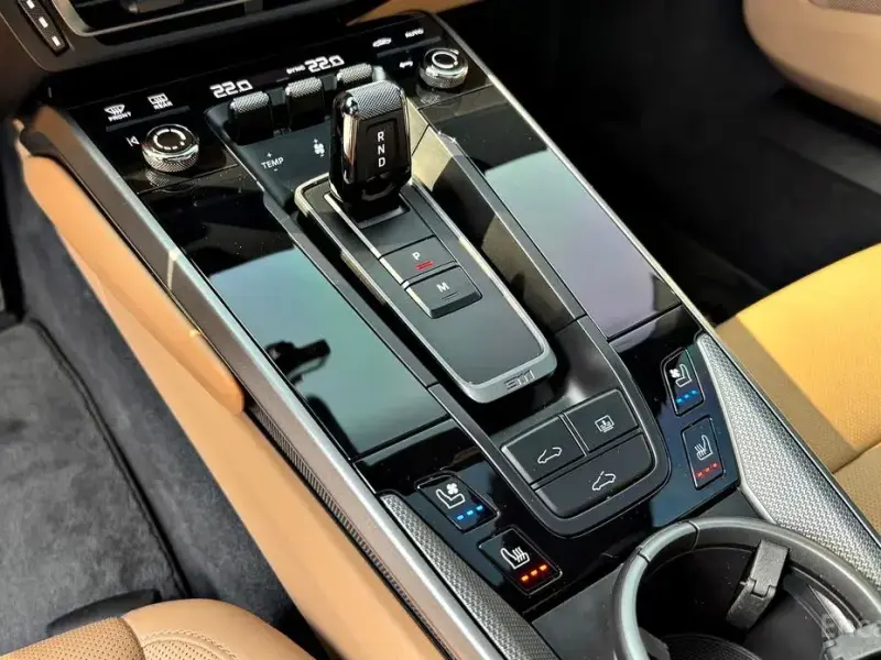 2020 Porsche 911 с пробегом 30 500 км