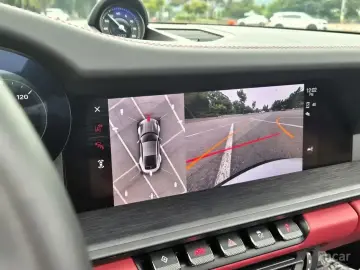 2022 Porsche 911 с пробегом 14 000 км