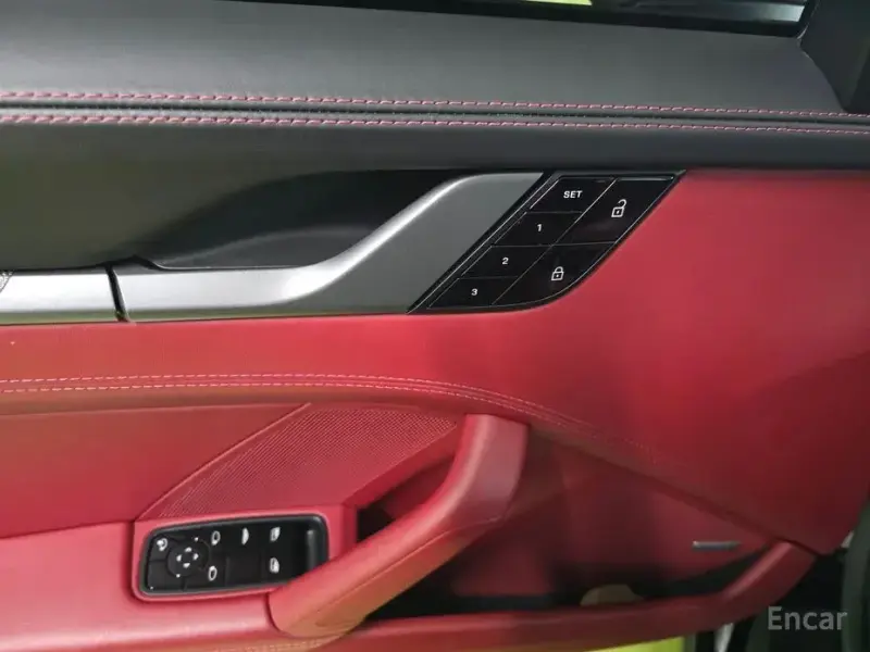2020 Porsche 911 с пробегом 50 000 км