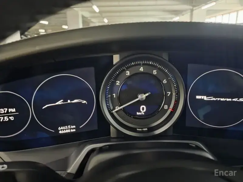 2020 Porsche 911 с пробегом 50 000 км