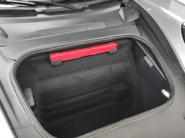 2025 Porsche 911 с пробегом 7 658 км