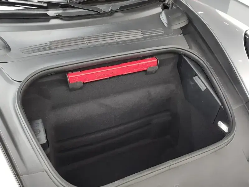 2025 Porsche 911 с пробегом 7 658 км