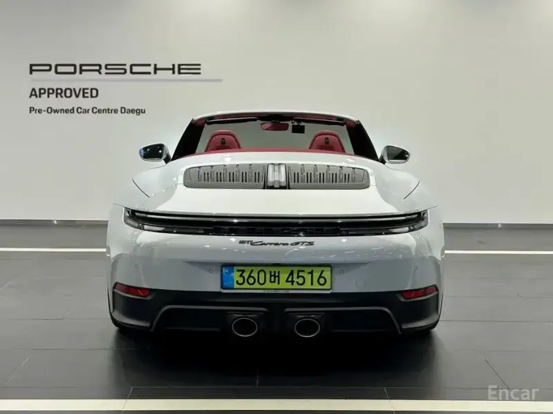 2025 Porsche 911 с пробегом 9 777 км