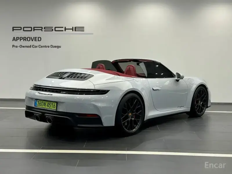 2025 Porsche 911 с пробегом 9 777 км