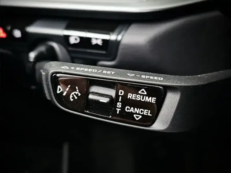 2021 Porsche 911 с пробегом 15 200 км