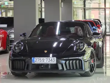 2025 Porsche 911 с пробегом 4 902 км