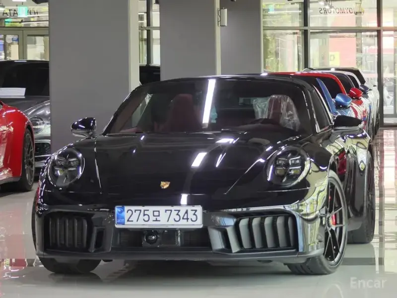 2025 Porsche 911 с пробегом 4 902 км