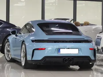 2025 Porsche 911 с пробегом 118 км