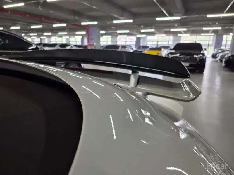2023 Porsche 911 с пробегом 14 987 км