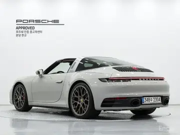 2024 Porsche 911 с пробегом 18 250 км