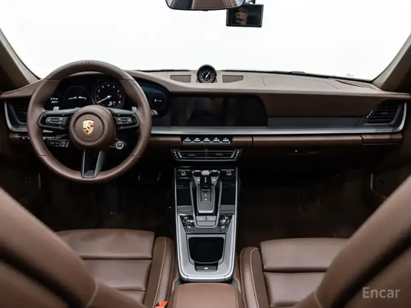 2024 Porsche 911 с пробегом 18 250 км