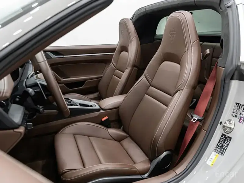 2024 Porsche 911 с пробегом 18 250 км