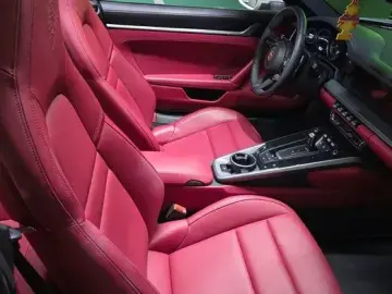 2024 Porsche 911 с пробегом 5 583 км