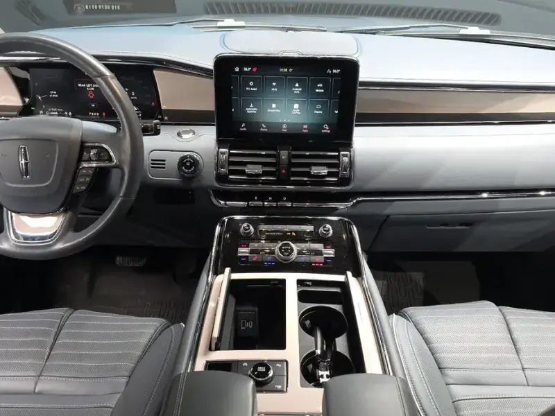2021 Lincoln Navigator с пробегом 61 908 км