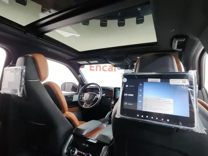2021 Lincoln Navigator с пробегом 43 973 км