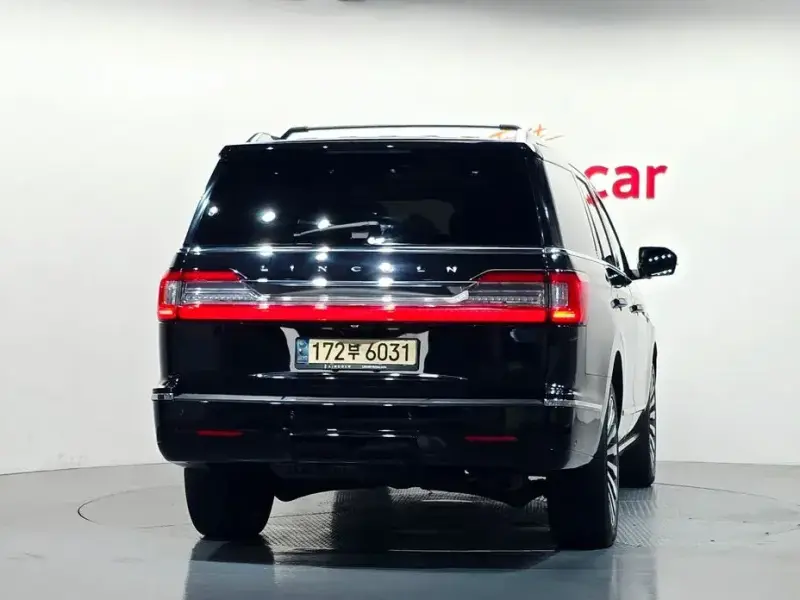 2021 Lincoln Navigator с пробегом 86 363 км