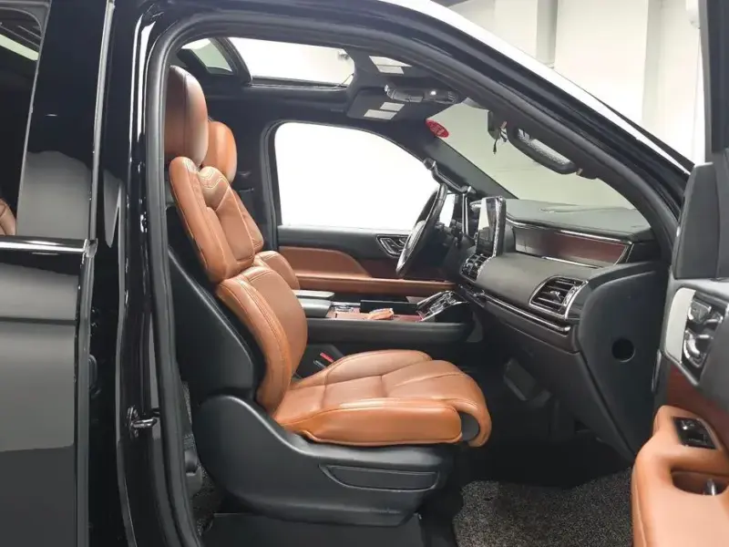 2021 Lincoln Navigator с пробегом 86 363 км