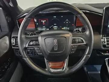 2021 Lincoln Navigator с пробегом 109 006 км