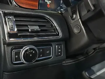 2021 Lincoln Navigator с пробегом 109 006 км
