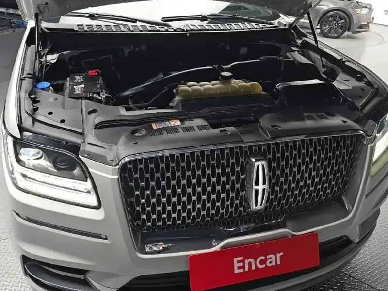 2021 Lincoln Navigator с пробегом 66 935 км