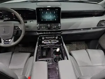 2021 Lincoln Navigator с пробегом 66 935 км