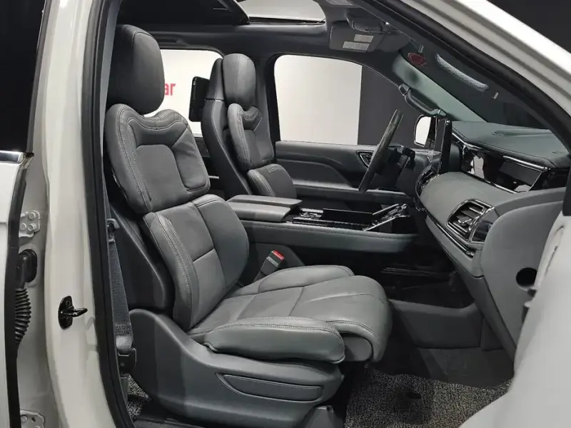 2021 Lincoln Navigator с пробегом 66 935 км
