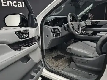 2021 Lincoln Navigator с пробегом 66 935 км