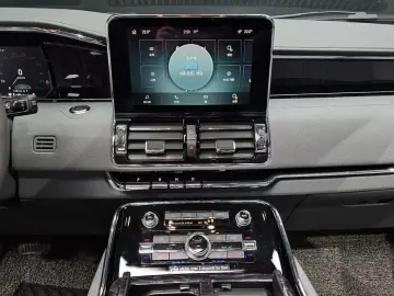 2021 Lincoln Navigator с пробегом 66 935 км