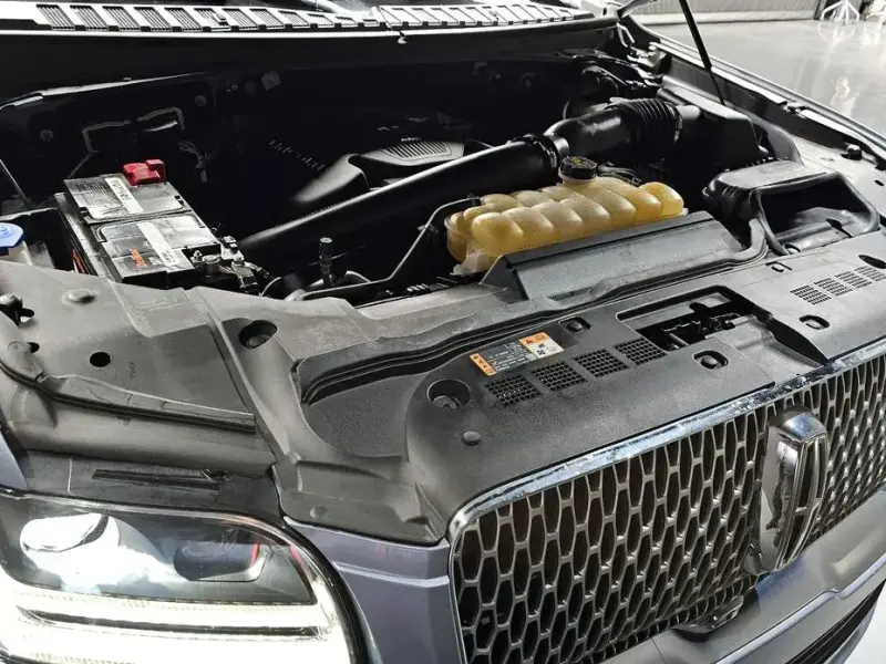 2018 Lincoln Navigator с пробегом 36 478 км