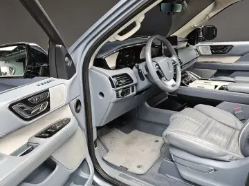 2018 Lincoln Navigator с пробегом 36 478 км