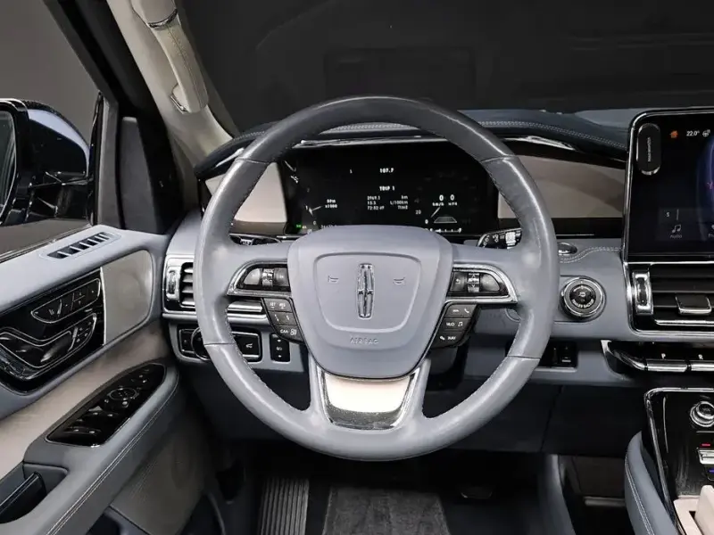 2018 Lincoln Navigator с пробегом 36 478 км