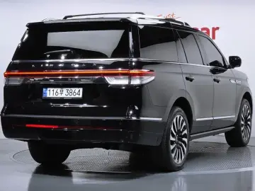 2023 Lincoln Navigator с пробегом 79 554 км
