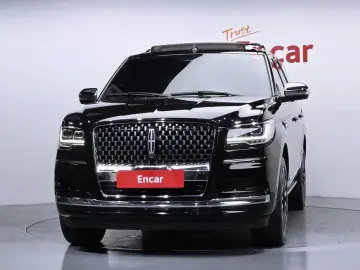 2023 Lincoln Navigator с пробегом 79 554 км
