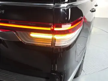 2023 Lincoln Navigator с пробегом 79 554 км