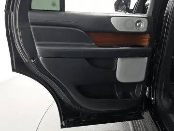 2023 Lincoln Navigator с пробегом 79 554 км