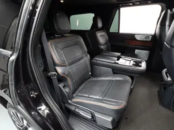 2023 Lincoln Navigator с пробегом 79 554 км