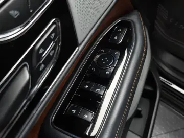2023 Lincoln Navigator с пробегом 79 554 км