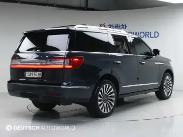 2021 Lincoln Navigator с пробегом 62 900 км