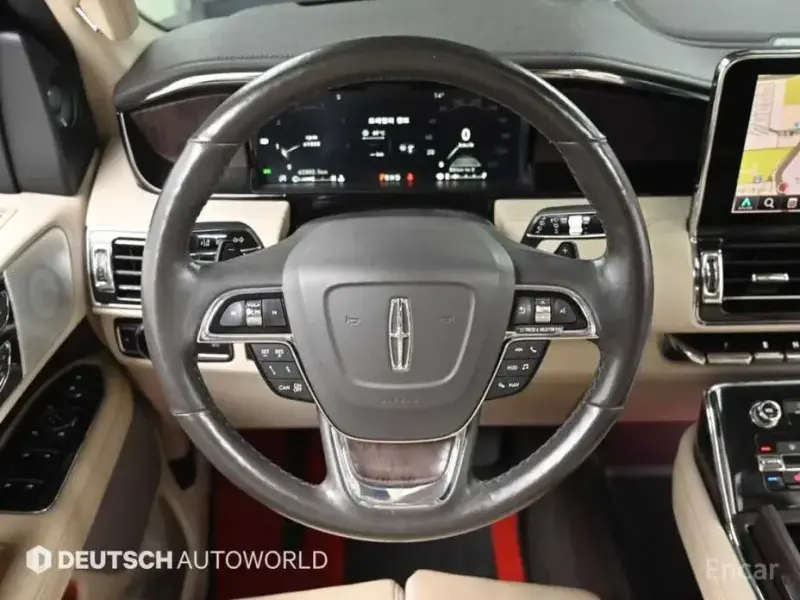 2021 Lincoln Navigator с пробегом 62 900 км