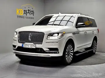 2021 Lincoln Navigator с пробегом 7 066 км