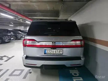 2021 Lincoln Navigator с пробегом 74 728 км