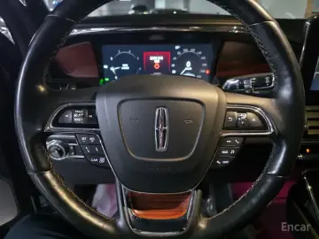 2021 Lincoln Navigator с пробегом 74 728 км